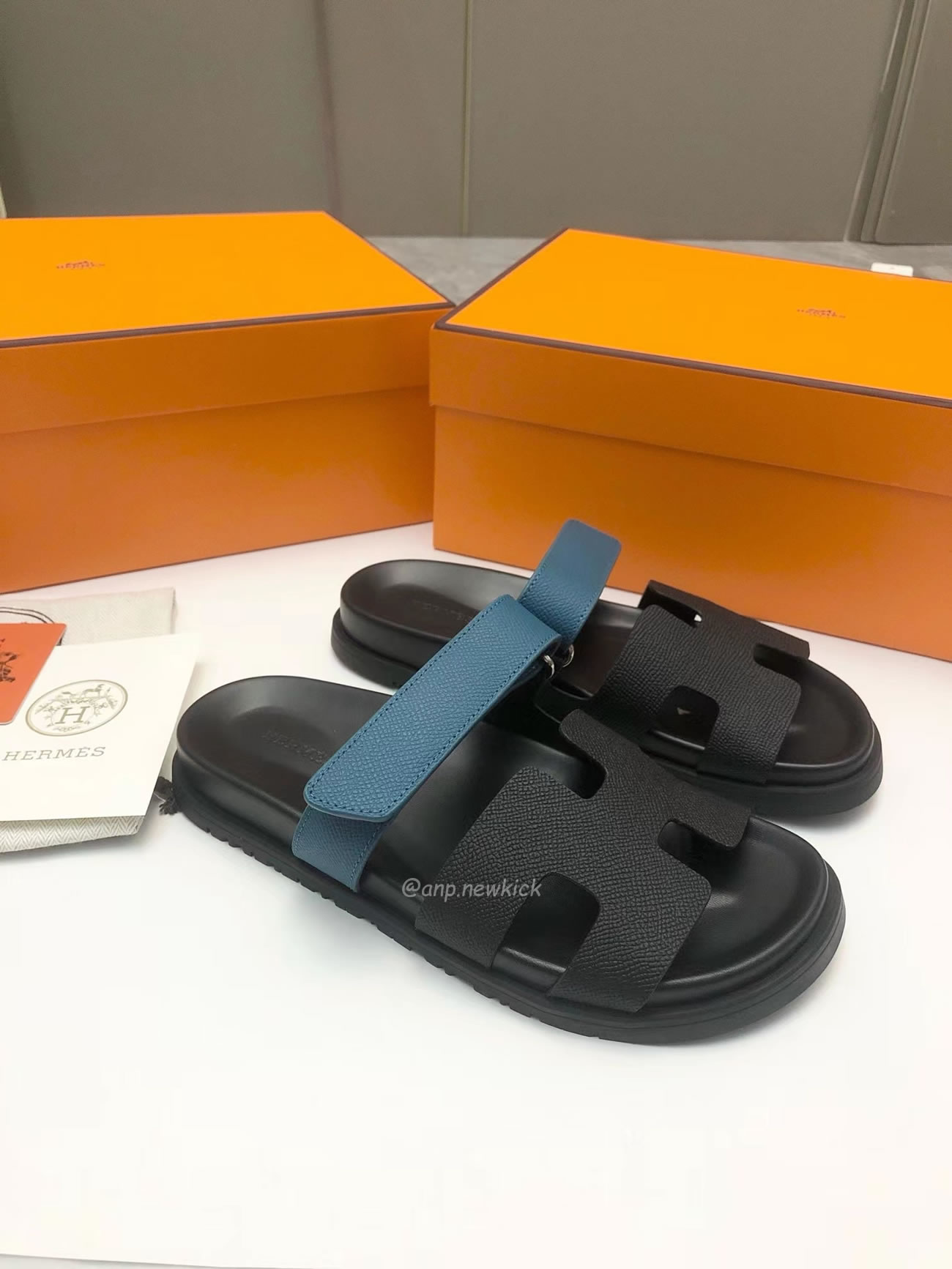 Hermes Chypre Sandal Noir Bleu Celeste (10) - newkick.cc